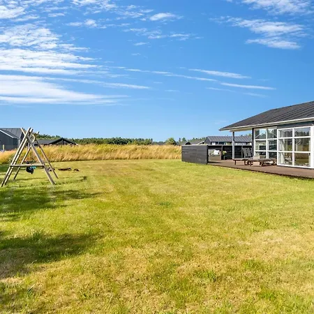 Vaula - 800m From The Sea By Interhome