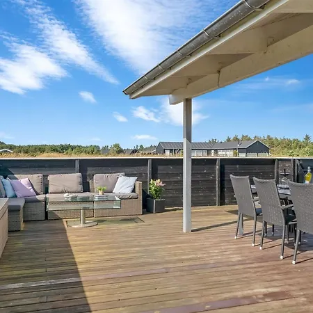 度假居 Vaula - 800m From The Sea By Interhome